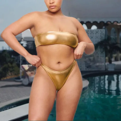 Vista 2 de Conjunto de traje de baño sexy para mujer, traje de baño sexy con parte superior de tubo metálico, traje de baño sin tirantes y tanga