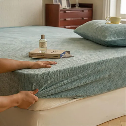 Vista 11 de Funda de colchón ajustada, cubrecolchón grueso y cálido de forro polar de leche, protector de colchón de impresión en color sólido para colchones