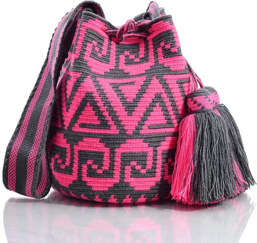 Vista 2 de WYOU Designer Collection, Handwoven Hobo Bucket Bag in Wayuu Crochet