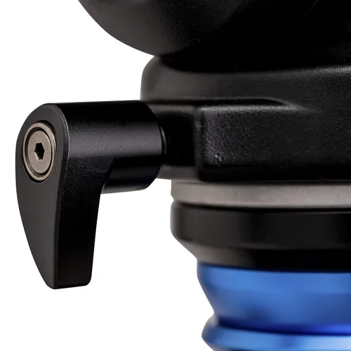 Vista 6 de Benro Cabezal de video fluido de base plana S4 PRO, 8.8 lb. máx. Contrapeso de 2 pasos (1 y 2), soportes de accesorios de 1/4"-20, montaje de cabeza