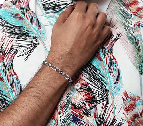 Vista 3 de Savlano Pulsera de plata de ley 925 italiana con eslabones fígaro sólidos para hombres y mujeres, fabricada en Italia, viene con una caja de regalo