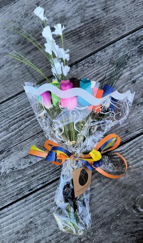 Vista 7 de Ramo con 2 docenas de rosas de madera de 24 colores mezclados, pimpollo artificial