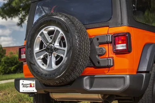 Vista 4 de Rugged Ridge HD kit de transporte de ruedas de auxilio Negro, bisagra fundida, de alta resistencia 11546.56 Compatible con Jeep Wrangler JL