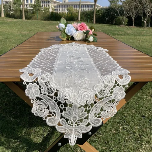 Vista 5 de Hsvanyr Camino de mesa de encaje blanco bordado, bufanda clásica rectangular de macramé, decoración de comedor, tocador, 12 x 27 pulgadas