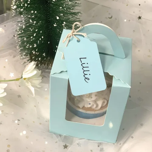 Vista 5 de Etiquetas para envolver regalo, 100 etiquetas azules en blanco con cuerda para regalos de baby shower, día del padre y regalos caseros artesanales