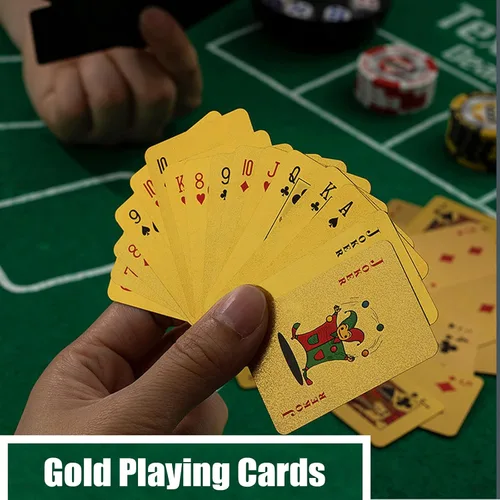 Vista 5 de VOVCIG Mini cartas de juego, juego de cartas en miniatura doradas de 2 barajas impermeables, cartas de póquer, cartas de póquer de viaje