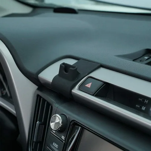 Vista 4 de BEERTE Soporte para teléfono compatible con Toyota RAV4 2013-2018, ventilación de aire ajustable, soporte de teléfono celular para tablero