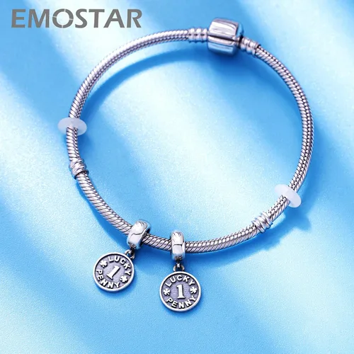 Vista 3 de EMOSTAR Dijes para el día de San Valentín, nudo celta, lápiz labial rojo, I Love You, conciencia sobre el autismo, magnolia, niño y niña enamorada