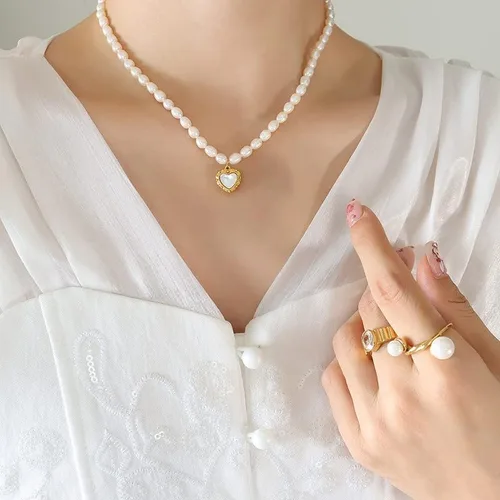Vista 3 de Gargantilla de oro amarillo de 14 quilates, collar con colgante de perlas cultivadas en agua dulce, joyería de moda para mujer