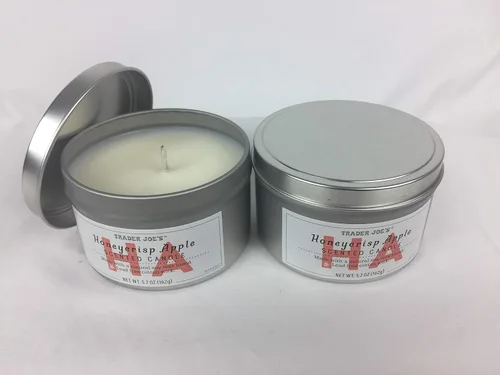 Vista 2 de Trader Joe's Honeycrisp - Vela perfumada a manzana, paquete de dos
