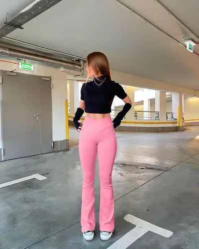 Vista 5 de OQQ Pantalones de yoga de 2 piezas para mujer, acanalados, sin costuras, cintura alta, cruzados, acampanados, leggings para ejercicio