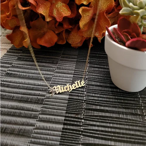 Vista 2 de Fuente antigua en inglés de oro macizo de 14 quilates, collar personalizado con nombre personalizado, hecho a medida, cualquier nombre, regalo