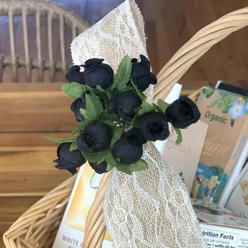 Vista 4 de Rosas de seda negras - 12 ramos de flores, 144 rosas en total, boda Negro