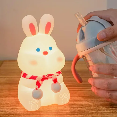 Vista 8 de Luz nocturna para niños, bonita lámpara de noche de unicornios esponjosos, animales kawaii de silicona iluminada para niños y niñas, luz nocturna
