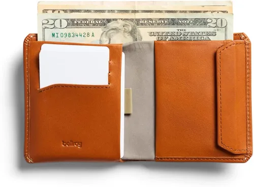 Vista 2 de Bellroy Billetera delgada para monedas, diseño de cuero plegable, capacidad para 4-8 tarjetas, cierre magnético