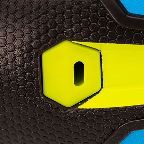 Vista 10 de Nerf Vortex - Fútbol Ultra Grip, diseñado para atrapar fácilmente, silbato Negro/Azul/Amarillo