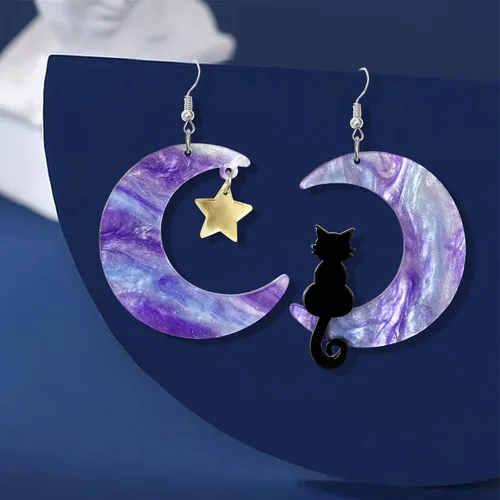 Vista 3 de Aretes colgantes creativos y bonitos de acrílico con diseño de gato negro en la luna morada, delicados, elegantes, encantadores y encantadores