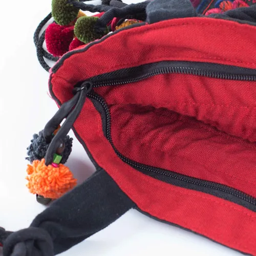 Vista 3 de changnoi Bolsa de mano con cordón hecho a mano bolsa de compras bordada Hmong Tribes