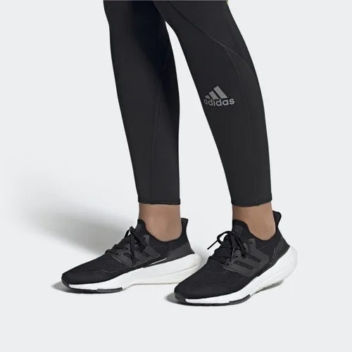 Vista 3 de adidas Ultraboost 21 - Tenis de correr para mujer