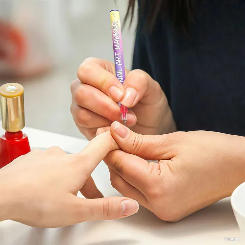 Vista 7 de Drkicsy Juego de 12 pinceles para arte de uñas, marcadores de uñas DIY para niños y adultos, pinceles de esmalte de 0.5mm de punta fina