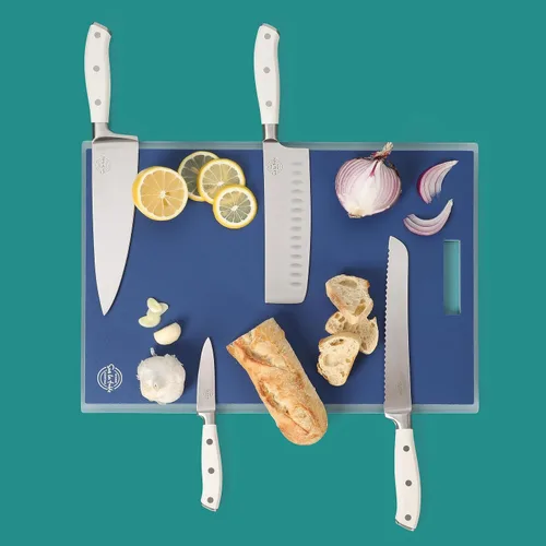 Vista 9 de Sur La Table Kitchen Essentials - Juego de 5 piezas de cuchillos de acero alemán con mango triple remachado en bloque magnético de madera de haya