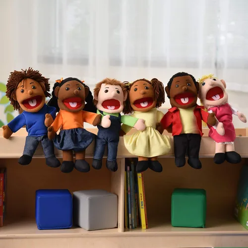 Vista 8 de Children's Factory - CF100-896 - Marionetas étnicas para niños de 15 pulgadas con bocas móviles, marionetas de mano para niños pequeños