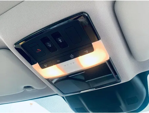 Vista 7 de Beautost Compatible con Nissan Rogue 2021 2022 2023 2024 2025 2026 Luz de lectura frontal de techo marco de mapa (negro)