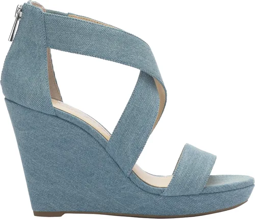 Vista 2 de Jessica Simpson Jinxxi Sandalias para mujer, con taco de cuña