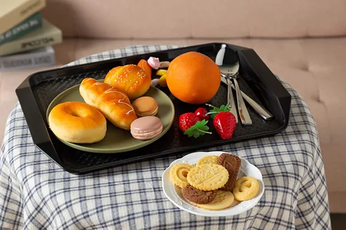Vista 6 de Aebeky Bandeja de plástico para comida rápida, 16.7 x 11.8 pulgadas, juego de 12 (negro)