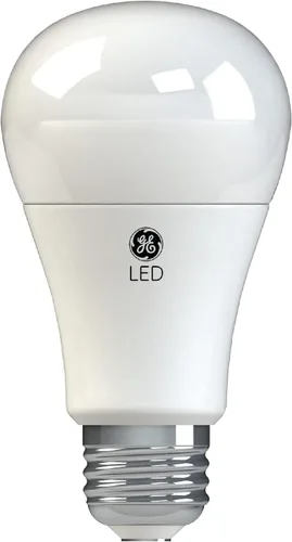 Vista 4 de GE Lighting 67616 paquete de 4 focos de luz led regulable A19 con base mediana, luz de día de 10 W