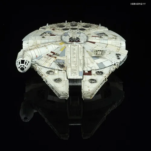 Vista 8 de Bandai Hobby 1/144 Halcón Milenario Star Wars: Los Últimos Jedi