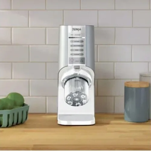 Vista 3 de Ninja NC100 CREAMi Breeze 5 en 1 Máquina para hacer helados y golosinas congeladas, para helados, gelatos, sorbetes, batidos de leche, cuencos