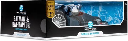Vista 9 de McFarlane DC Multiverse Batman & Bat-Raptor Gold Label Paquete de 2 – Increíblemente detallado coleccionable con ultra articulación, vehículo y DC