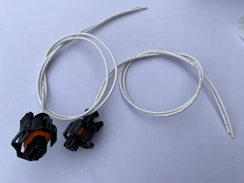 Vista 2 de Paquete de 2 conectores de inyector de combustible diésel para Chevrolet GMC 6.6L Duramax LLY LBZ LLM Diesel 2 cables Pigtail 88988963 PT2183
