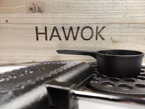 Vista 3 de HAWOK Pre-sazonado hierro fundido horno holandés camping cocina set con caja de almacenamiento de transporte