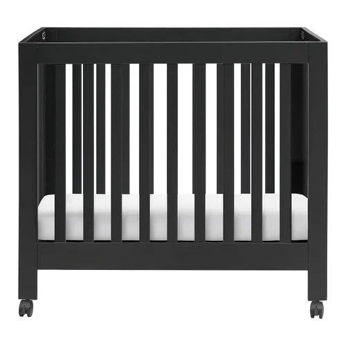 Vista 6 de Babyletto Origami Mini cuna plegable portátil con ruedas en negro, 2 posiciones de colchón ajustables, certificado Greenguard Gold