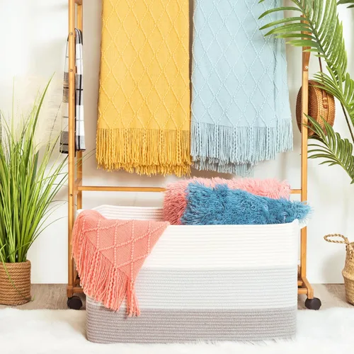 Vista 3 de MINTWOOD Design Canasta de manta extra grande de 22 pulgadas para sala de estar, canasta de almacenamiento tejida de cuerda rectangular con asas