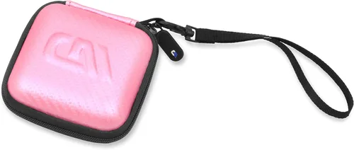 Vista 3 de CASEMATIX Funda de viaje rosa compatible con Tamagotchi On Interactive Virtual Pet Game, incluye funda de viaje con correa para la muñeca solamente