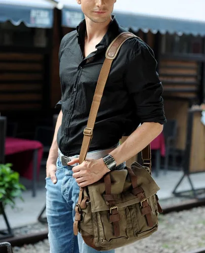 Vista 2 de Bolso de hombro para hombres, bolso mensajero de lienzo militar clásico de Berchirly, de 13.3–17.3 pulgadas, de regreso a la escuela