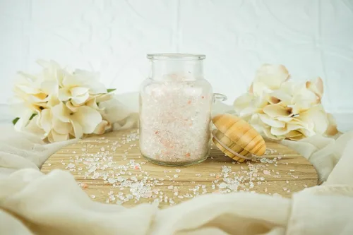 Vista 7 de Mezcla de sales de baño (16 onzas, paquete de 1) – Sal mineral pura de grano grueso – Se utiliza como baño de sal, baño de baño, remojo de pies, spa