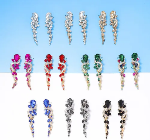 Vista 4 de Caiyao Aretes colgantes con diamantes de imitación para mujer, de cristal brillante, para novia, dama de honor, boda, aretes largos y coloridos