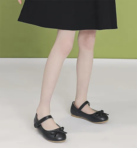 Vista 7 de kkdom Zapatos de vestir para niña, zapatos planos de ballet Mary Jane, zapatos escolares para niños pequeñosniños grandes