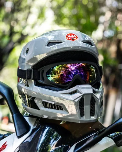 Vista 7 de ILM Cascos de Motocross Juveniles para Niños Casco ATV Motocross BMX Fuera de Carretera Motocicleta con Gafas, Guantes y Máscara DOT Modelo MT601Y