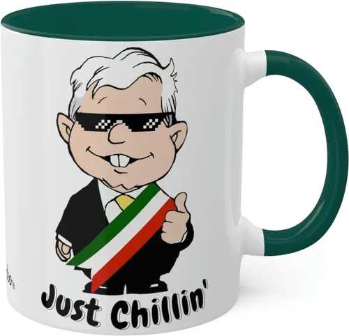 Vista 9 de MEXICANDOO AMLO - Taza de café Just Chillin, divertida caricatura, Muñeco AMLITO, taza de cerámica blanca brillante con colores vibrantes