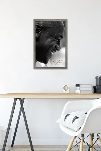 Vista 6 de Trends International Michael Jordan - Póster de pared siempre positivo, 22.4 pulgadas de largo x 14.7 pulgadas, versión enmarcada en madera