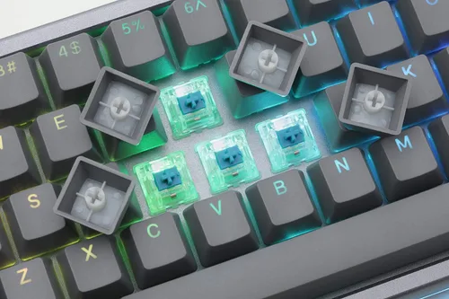 Vista 5 de Drop - Teclado mecánico de alto perfil ALT Teclado para juegos de 65% (67 teclas), interruptores hot-swap, macros programables, retroiluminación