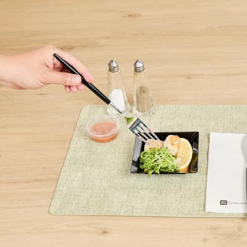 Vista 5 de Restaurantware - Platos de aperitivo de 4.3 x 4.3 pulgadas, 100 platos cuadrados desechables de plástico, duradero, elegante, plato de plástico Negro