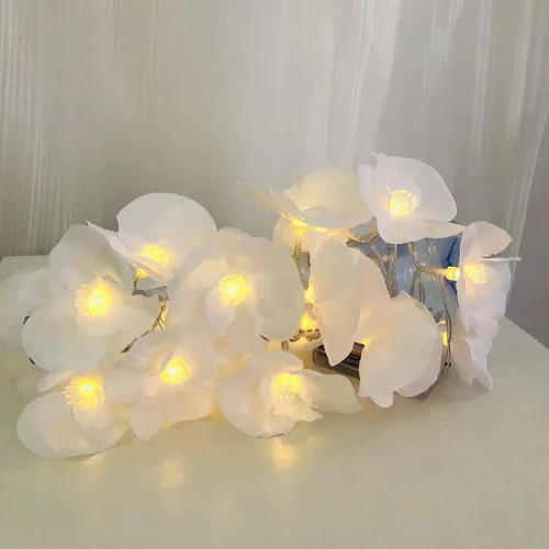Vista 2 de Guirnalda de luces artificiales de orquídea artificial de 9.8 pies, funciona con USB, luces de hadas de orquídea de mariposa para boda, hogar
