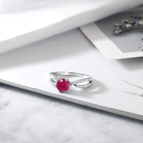 Vista 4 de Gem Stone King Anillo de compromiso de boda de plata de ley 925 con piedras preciosas de rubí rojo y rubí para mujer, 6 puntas