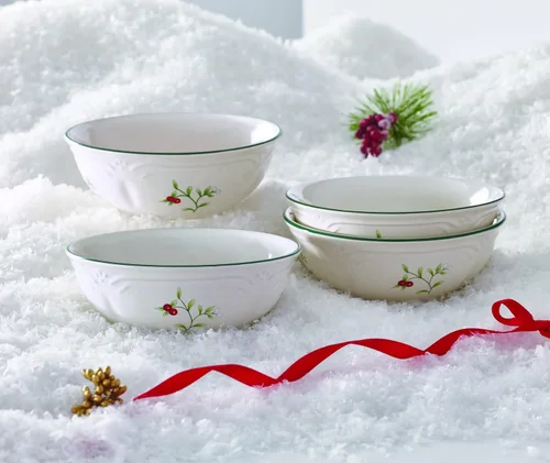 Vista 6 de Pfaltzgraff Winterberry - Juego de 4 cuencos de cereales para sopa, 12 onzas